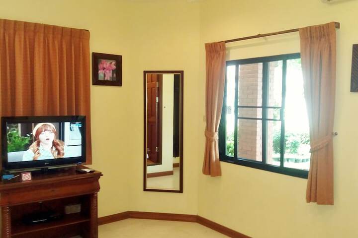 Room 14 of 75