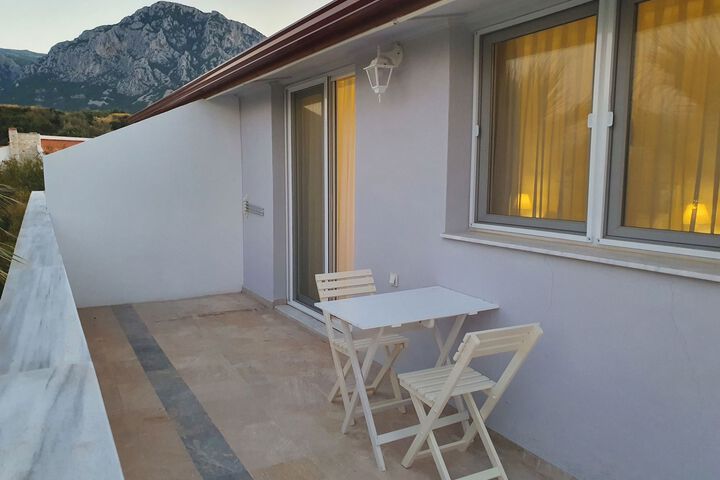 Terrace/Patio 4 of 65