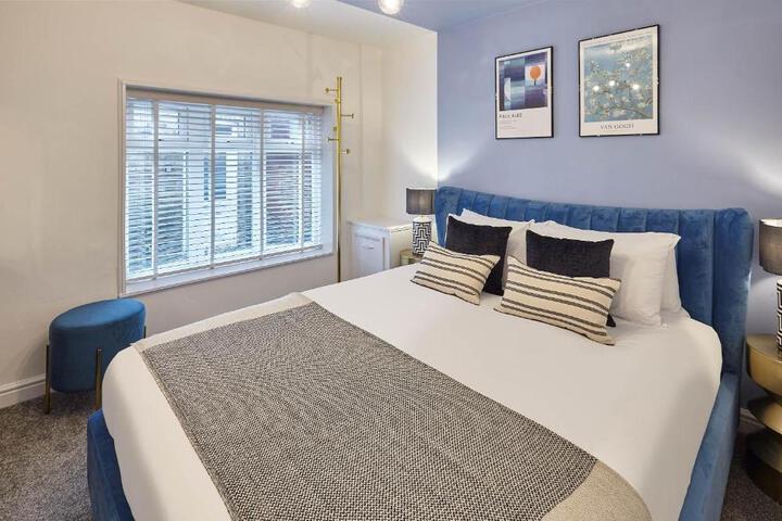 Host & Stay | Tides in Whitby