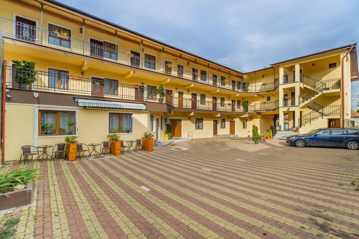 Hotel 46 of 50