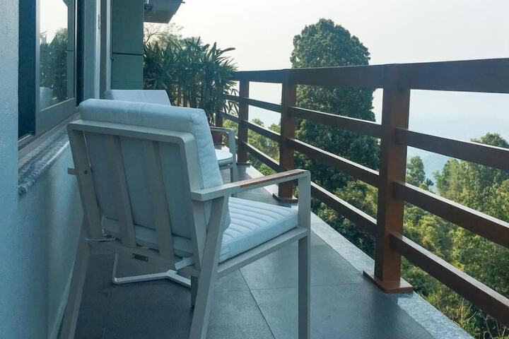 Terrace/Patio 8 of 15