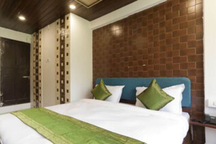Room 45 of 52