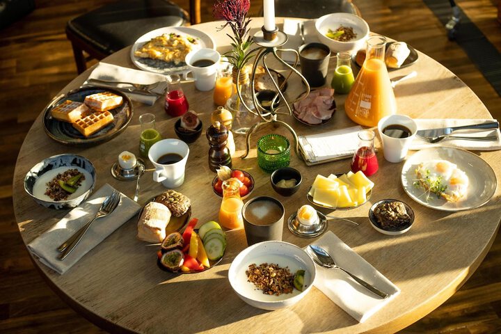 Breakfast/Coffee Service 124 of 317