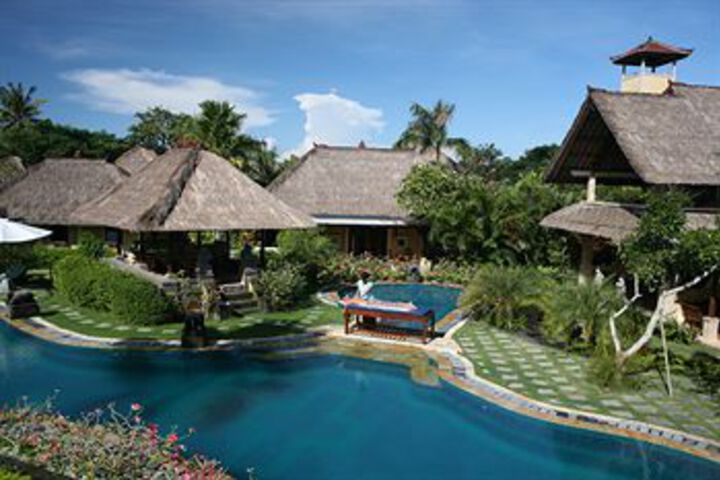 Rumah Bali Nusa Dua