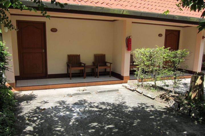 Terrace/Patio 13 of 33