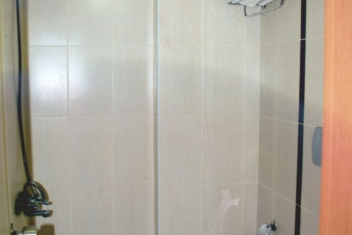 Room 19 of 26
