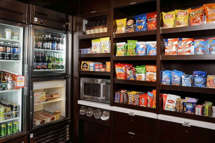 Snack bar