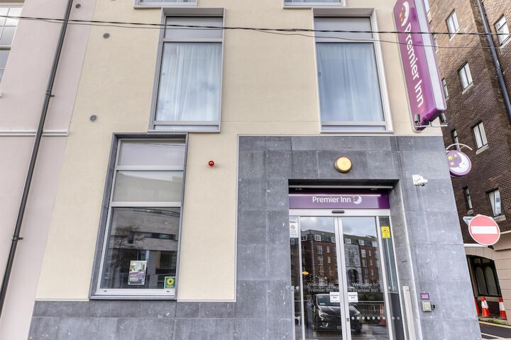 Premier Inn Cork City Centre