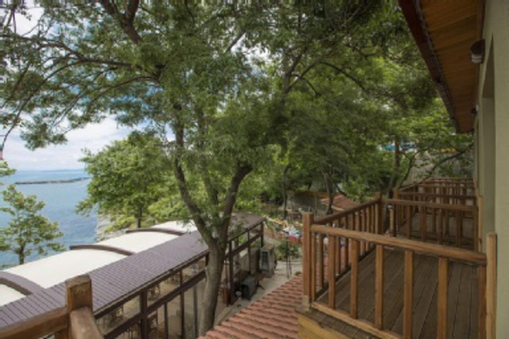 Terrace/Patio 131 of 216