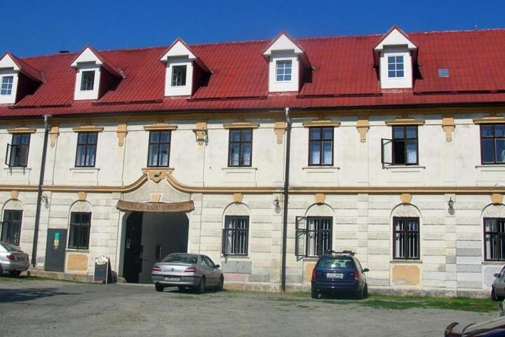 Hotel Valaskuv Grunt