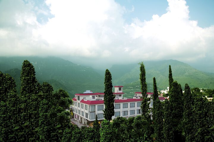 Hotel 55 of 74