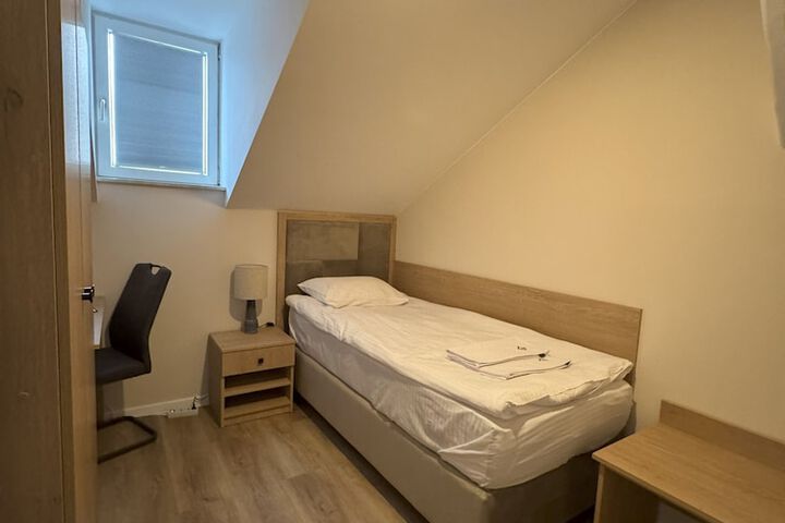 Room 29 of 70