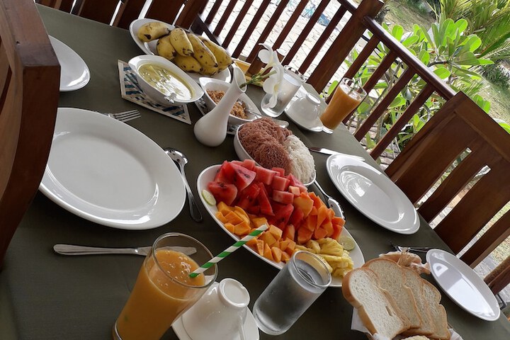 Breakfast/Coffee Service 39 of 49