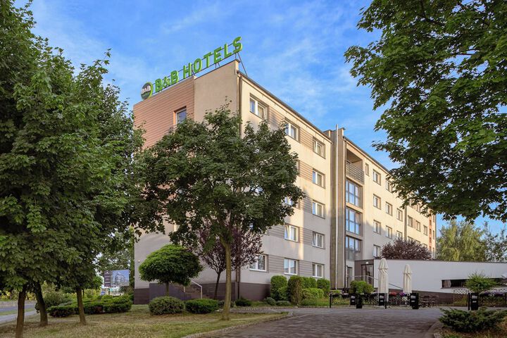 Hotel 137 of 139
