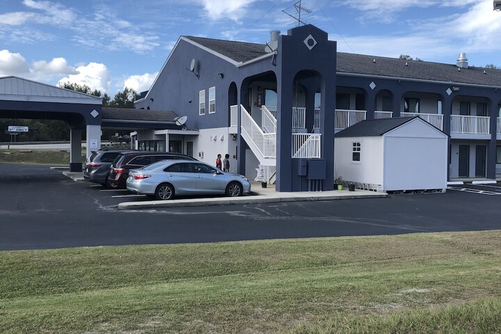 Hotel 8 of 8