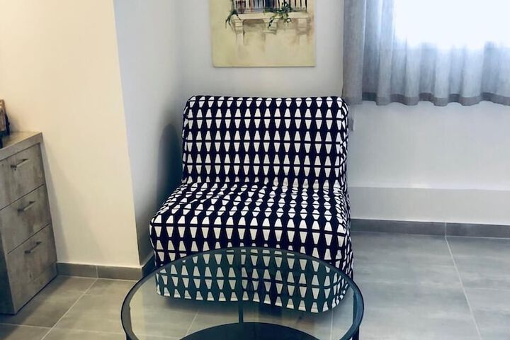 Room 55 of 99