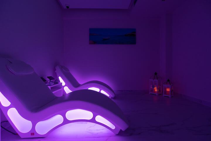 Room 41 of 64