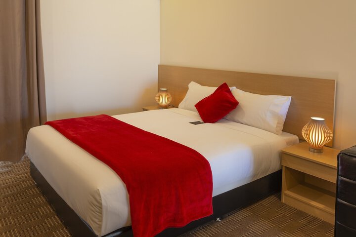 Room 5 of 41