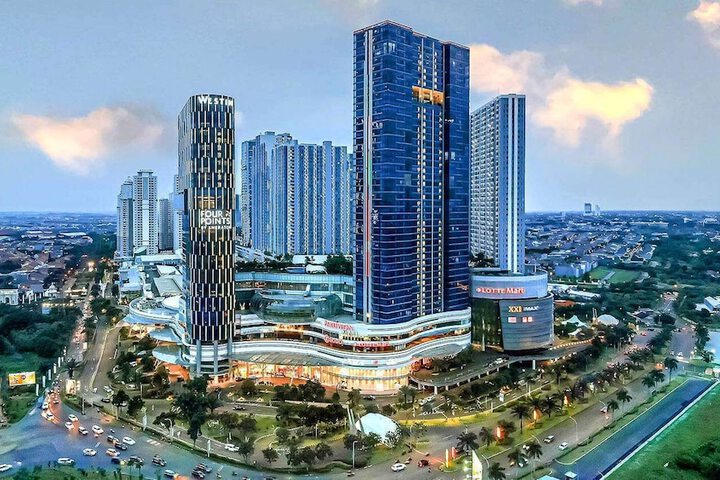 Gatotkaca Hotels in Surabaya