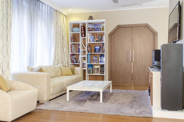Room 11 of 52
