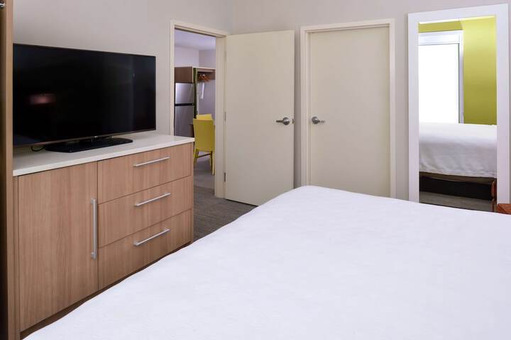 Room 19 of 58