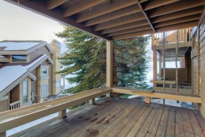 Terrace/Patio 2 of 39