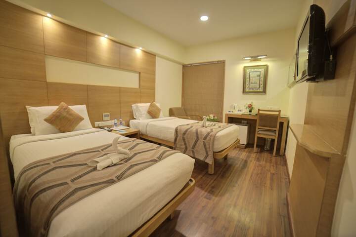 Room 7 of 43