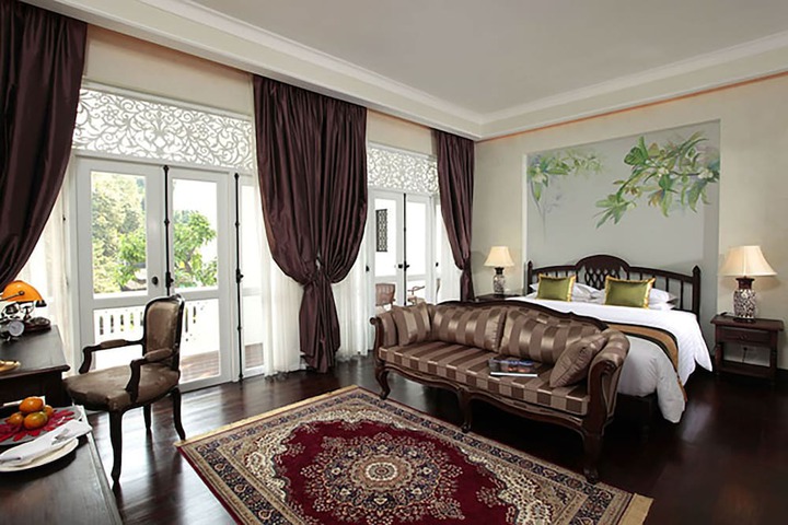 Room 15 of 72