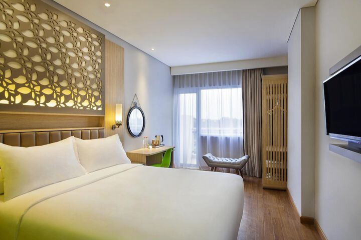 Room 6 of 26