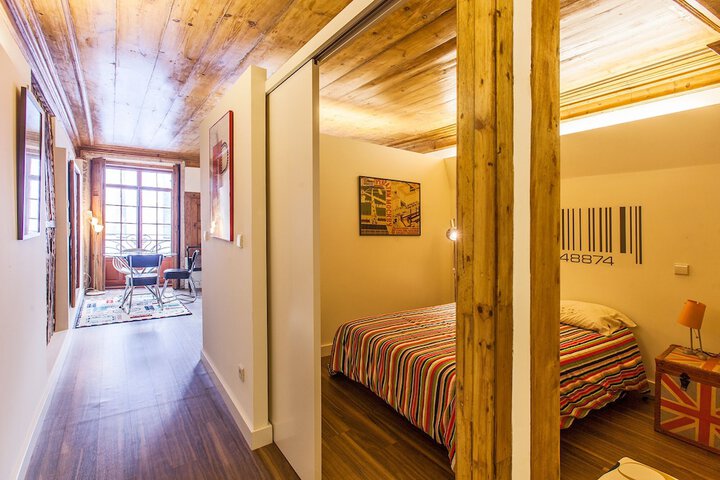 Room 2 of 13
