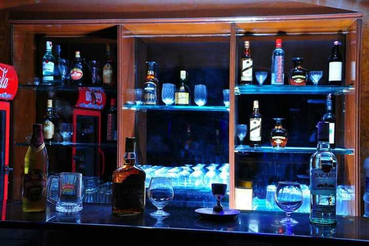 Lounge 39 of 47