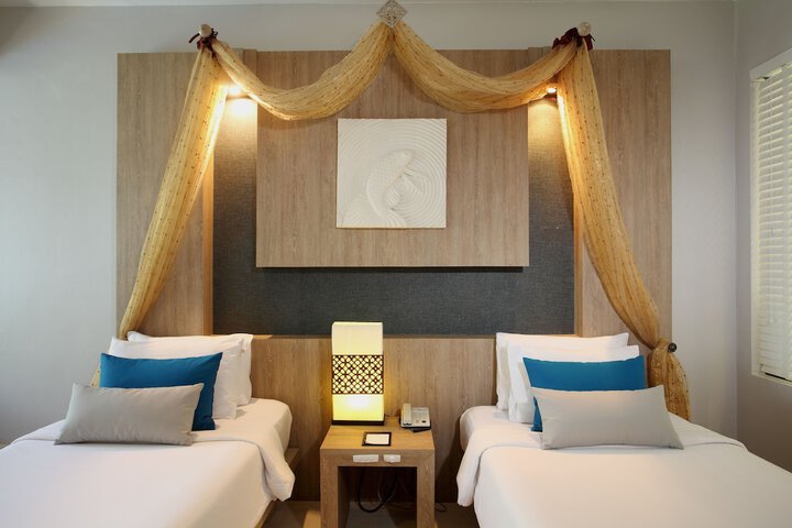 Room 41 of 166