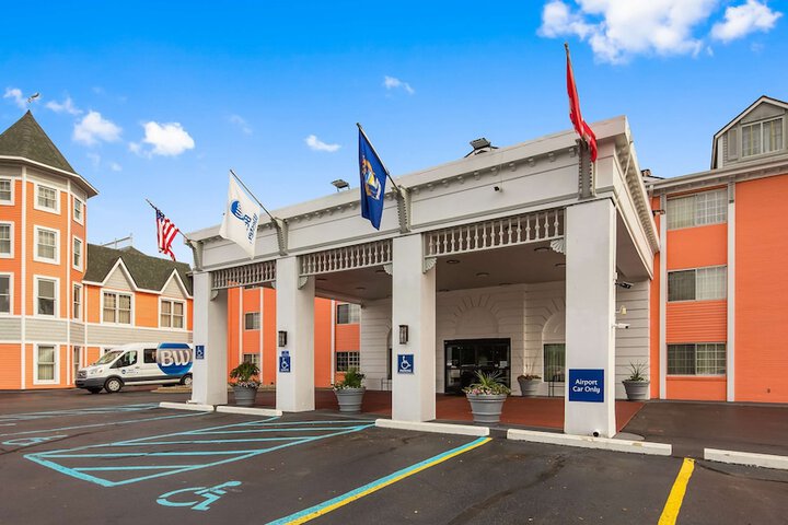 Best Western Greenfield Inn Allen Park | Bookonline.com