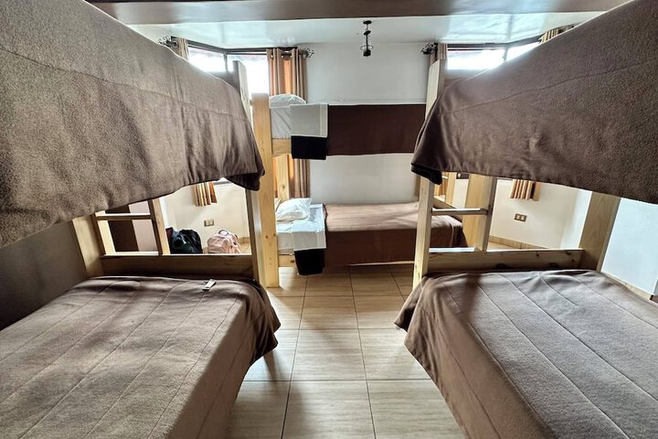 Room 40 of 72