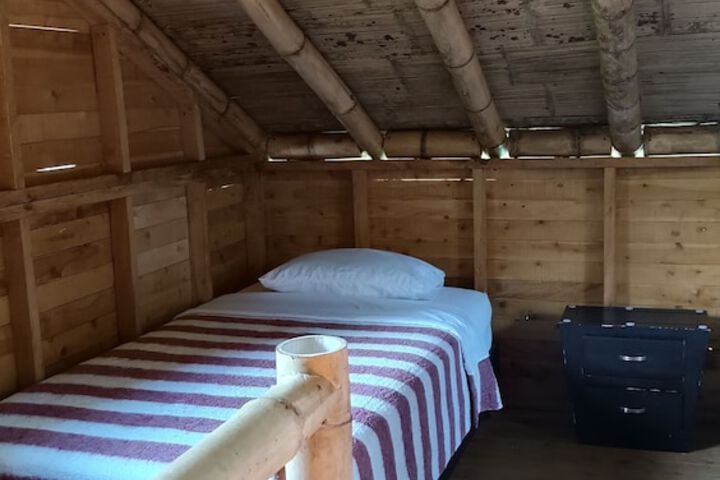 Room 9 of 139