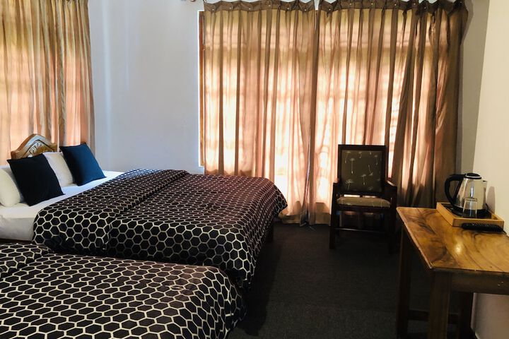 Room 29 of 119
