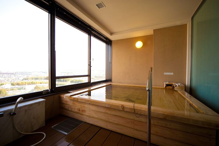 Room 14 of 75