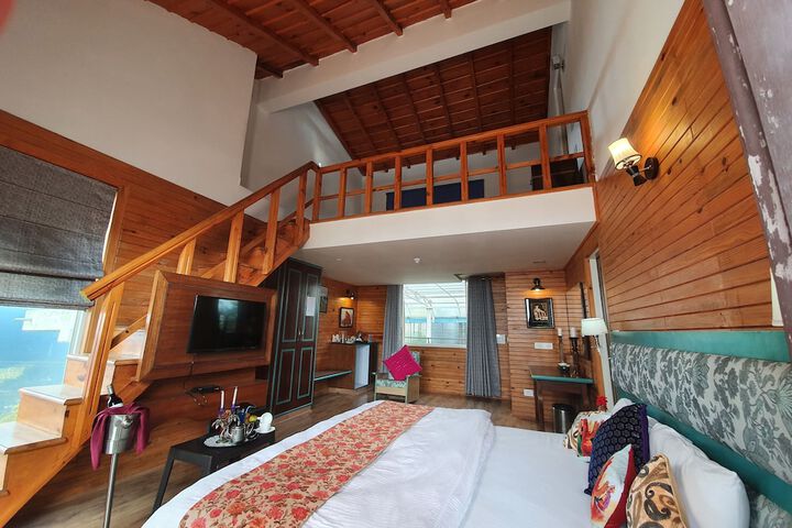 Room 10 of 61