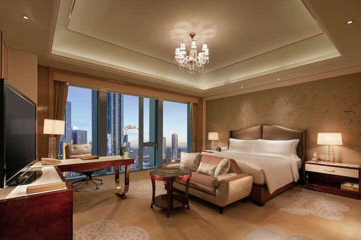 Room 20 of 68