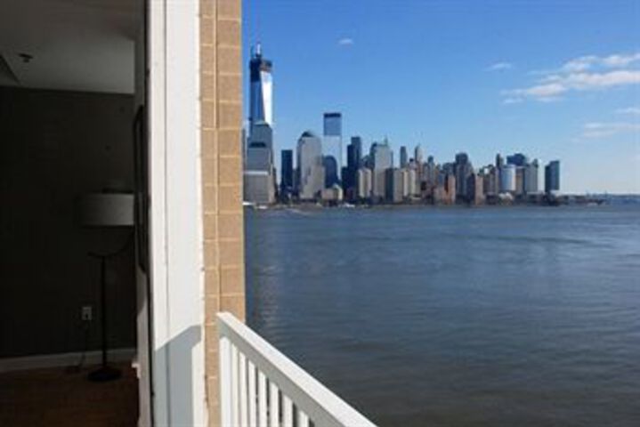 Terrace/Patio 2 of 11