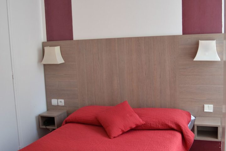 Room 3 of 23