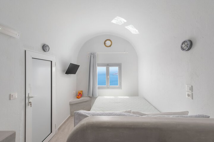 Room 32 of 110