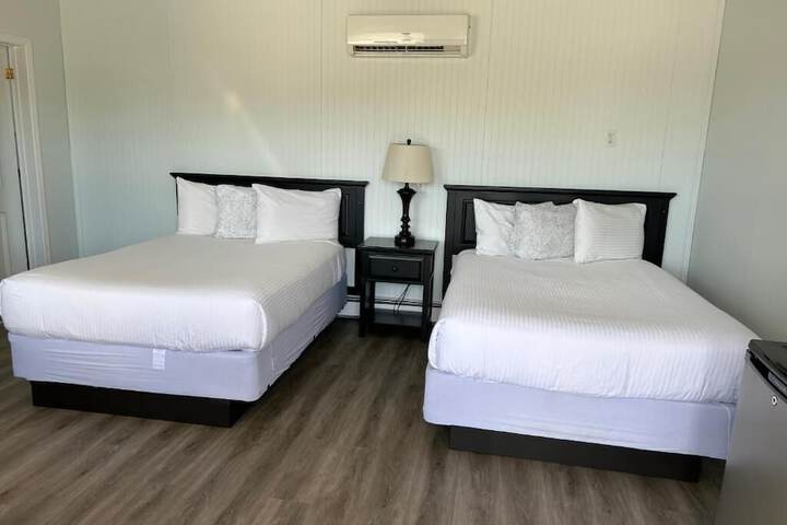 Room 17 of 35