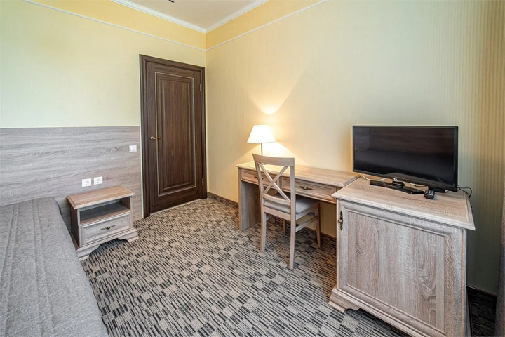 Room 30 of 31