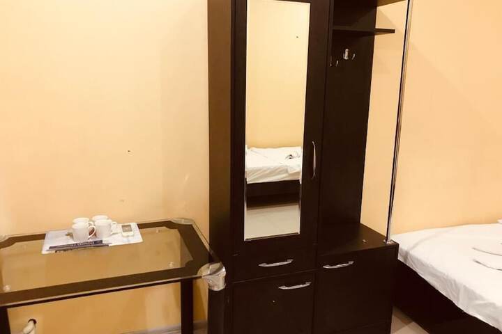 Room 12 of 26