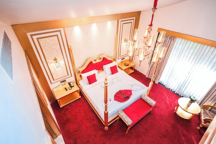 Room 7 of 67