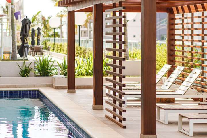 Pool 19 of 54