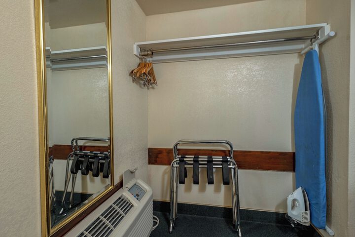 Room 20 of 68