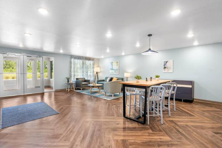 Hotel Interior 3 of 44