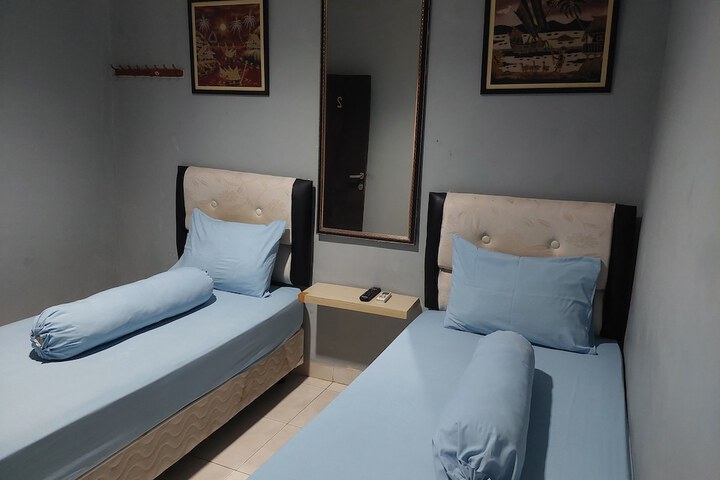 Room 14 of 41